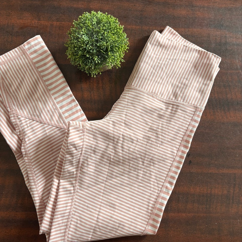 Stylish Pink and White Striped Leggings